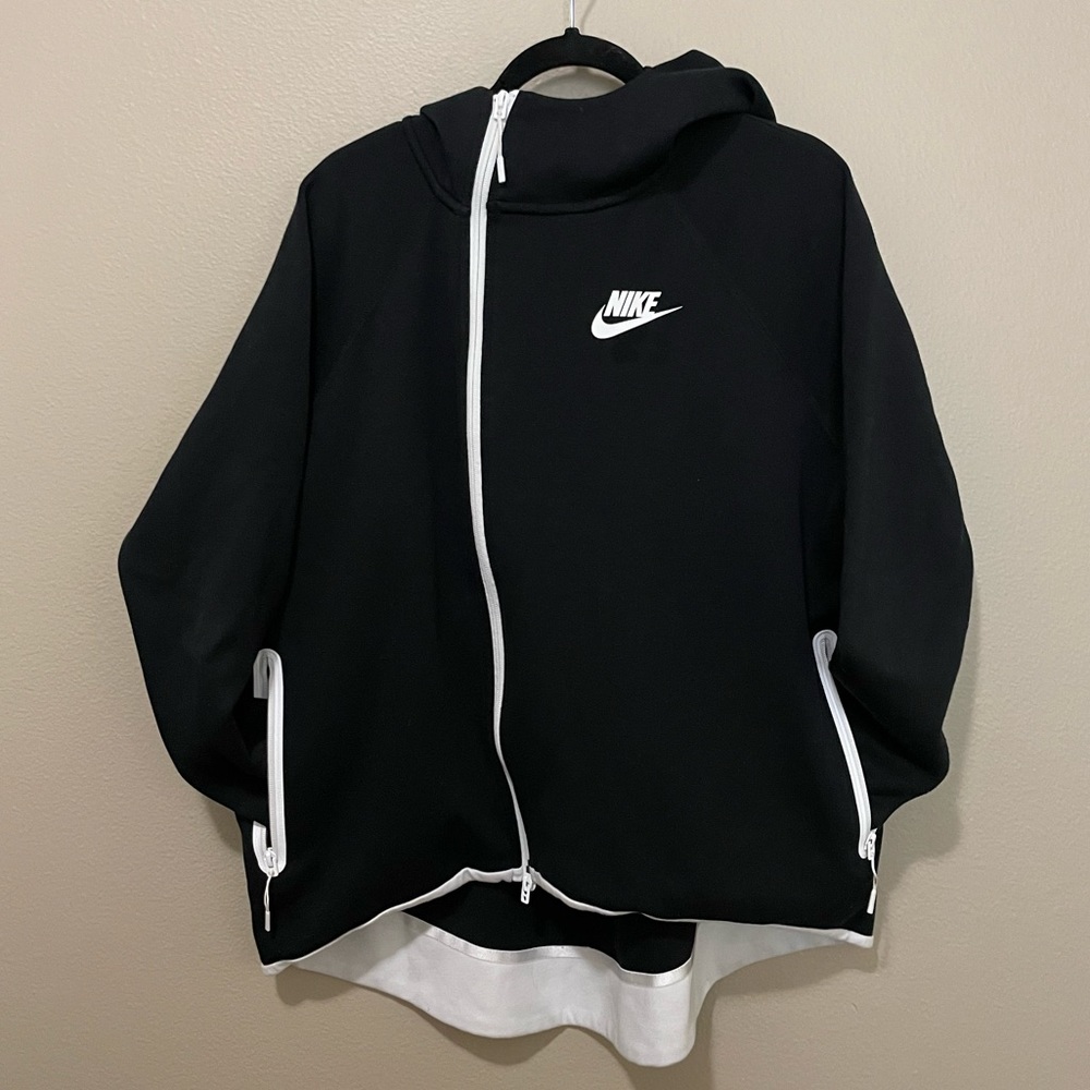 ✨NIKE✨ Tech Fleece
